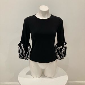 NWOT GRACIA black blouse white tired ruffle 3/4 sleeves S